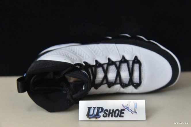 9 Jordan Blue University Retro CT8019-140 0228